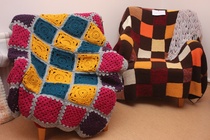 Raija Kärkkäinen ja Riitta Niskanen