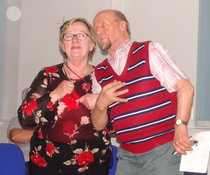 Suhmuran Santraa mä muistelen ja haitar niin... Aune ja Aarne tunnelmoi