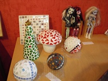 Merja Partalan ja Anni-Pauliina Oksan työt.