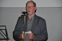 Piirin puheenjohtaja Risto Örling toivotti kaikki juhliin tervetulleiksi.
kuva Jorma Jylhä