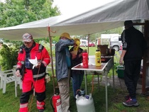 kuumia grillimakkaroita