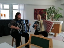 säestäjät Satu ja Sami Pelkonen
kuva Pauli Haapalainen