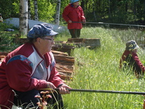 rannalla on kesäinen onkitunnelma kohdillaan